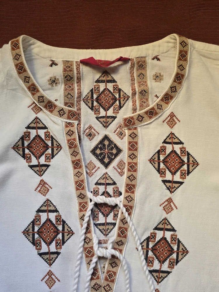 Tigerlily Blouses, Good, photo 2