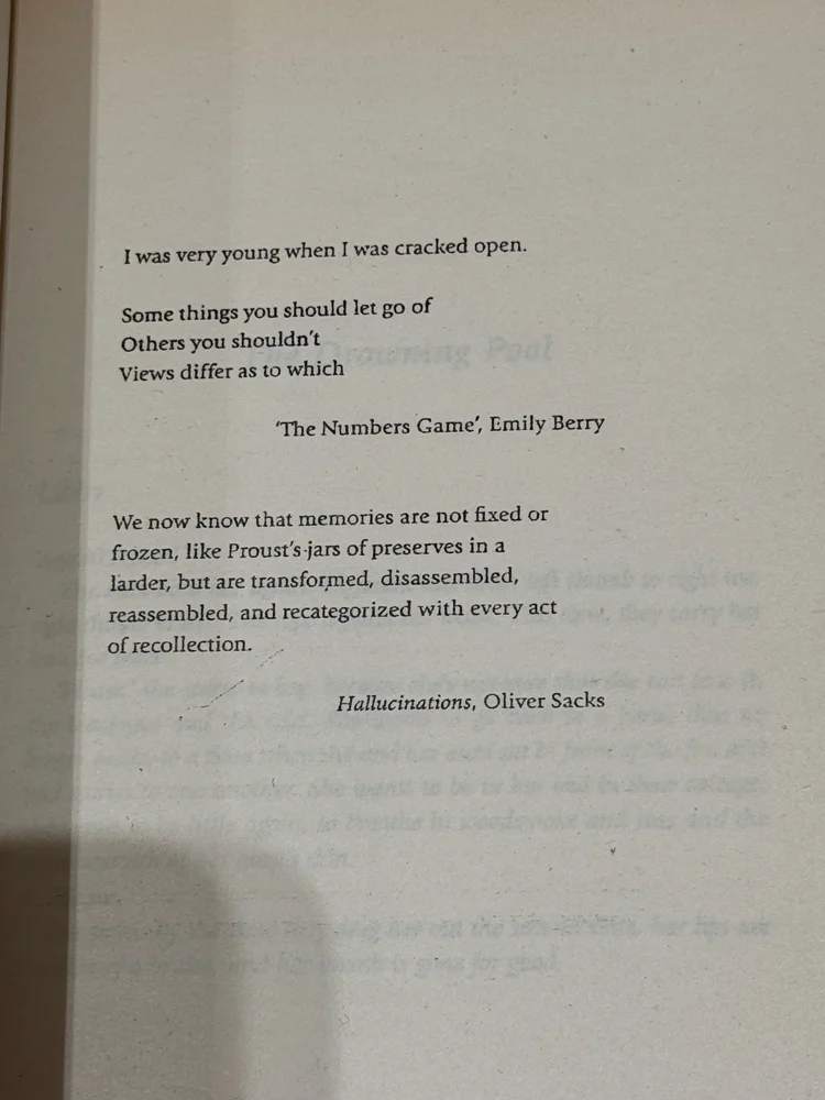 Books, size Other, photo 2