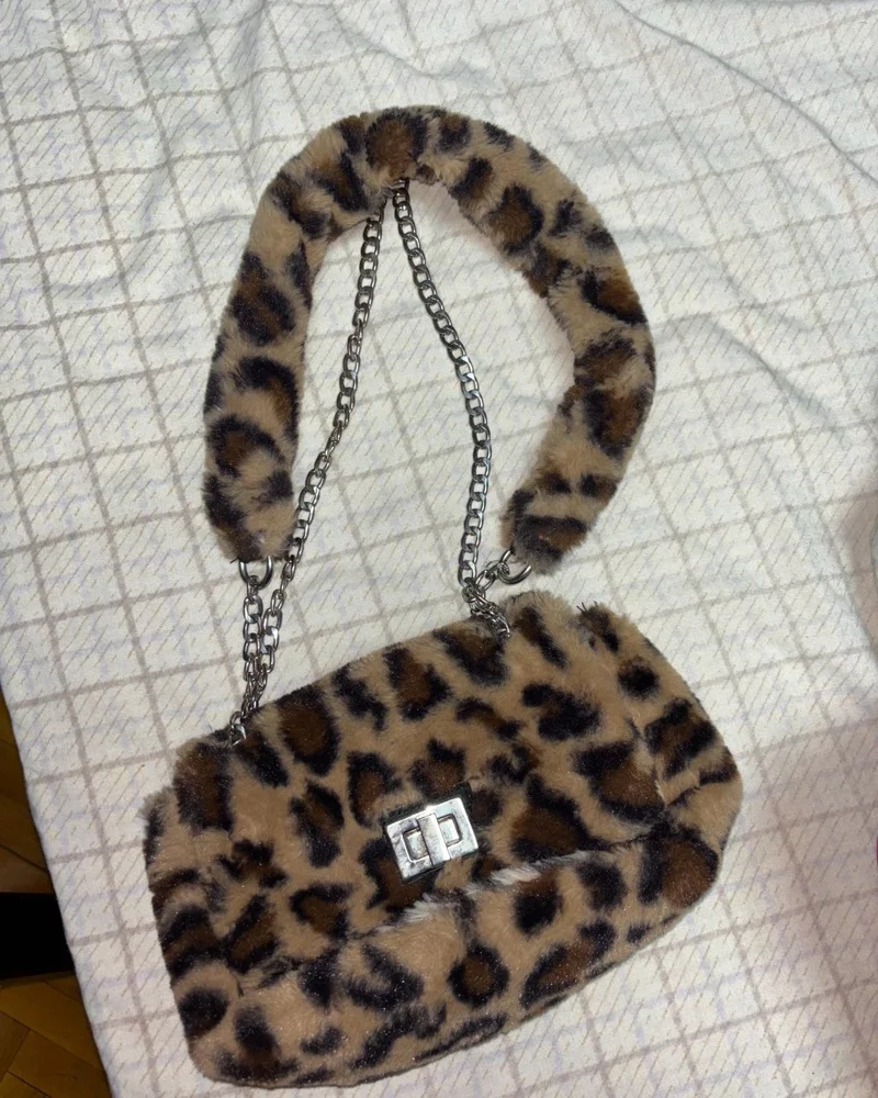 Stradivarius Shoulder Bag
