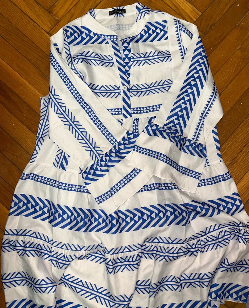 Midi Dresses