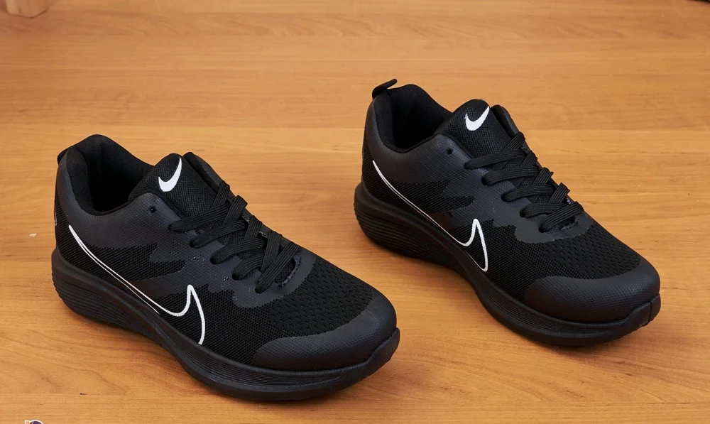 Nike Sneakers, New with tags, photo 4