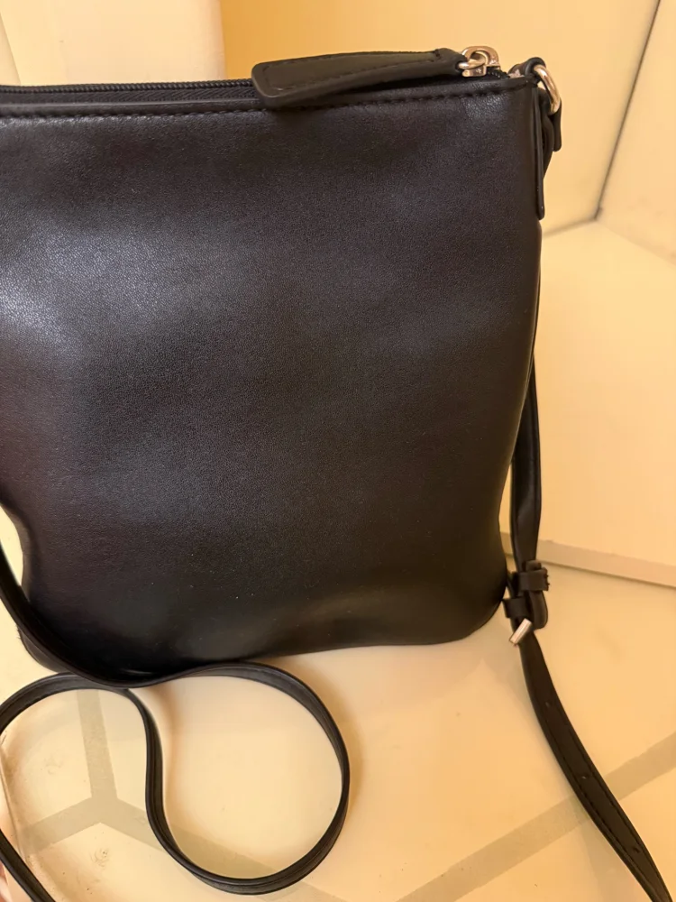 GUESS Cross-Body Bags, size Other, photo 2