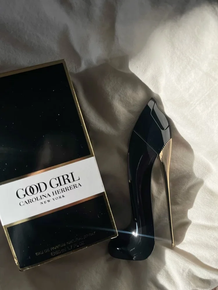 Carolina Herrera Perfume, size Other, photo 3