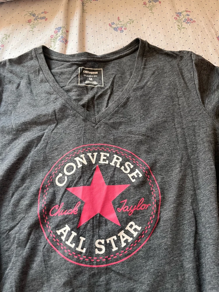 Converse T-shirts, size M / 38 / 10, photo 3