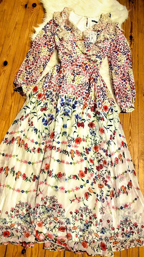 ICONIC Maxi Dresses