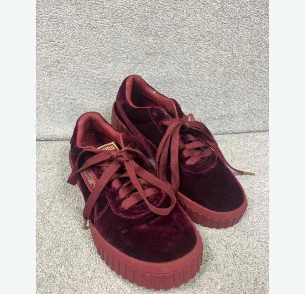 Puma Sneakers, size 38.5, photo 3