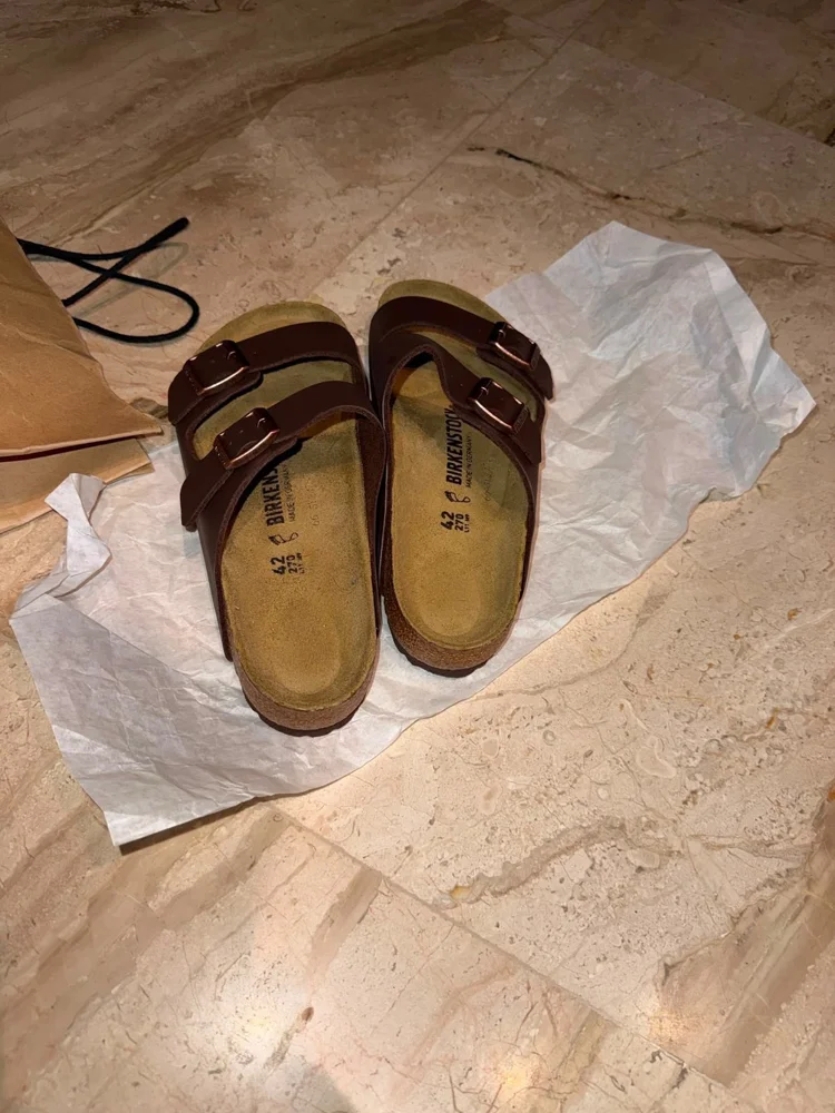 Birkenstock شبشب، جديدة بالتيكيت، مقاس 42، صورة 3