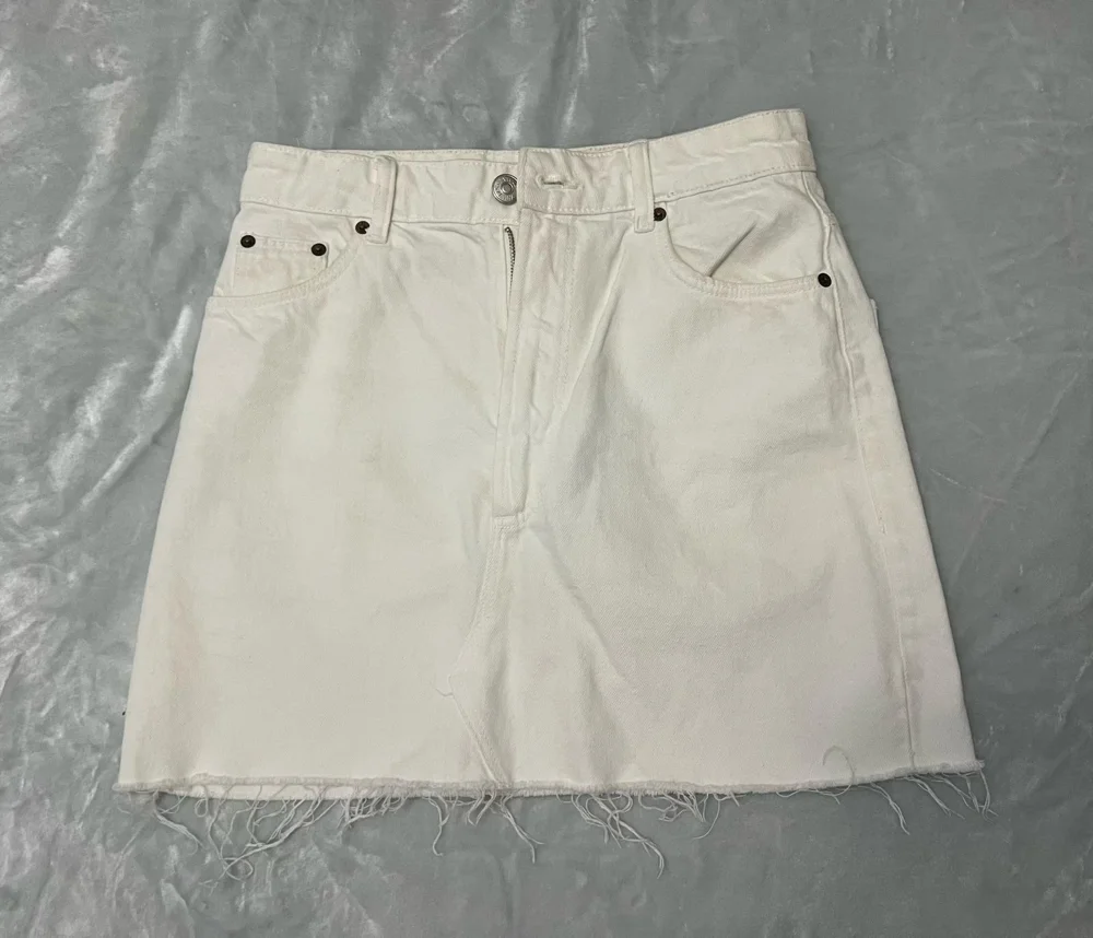 Zara جيبات