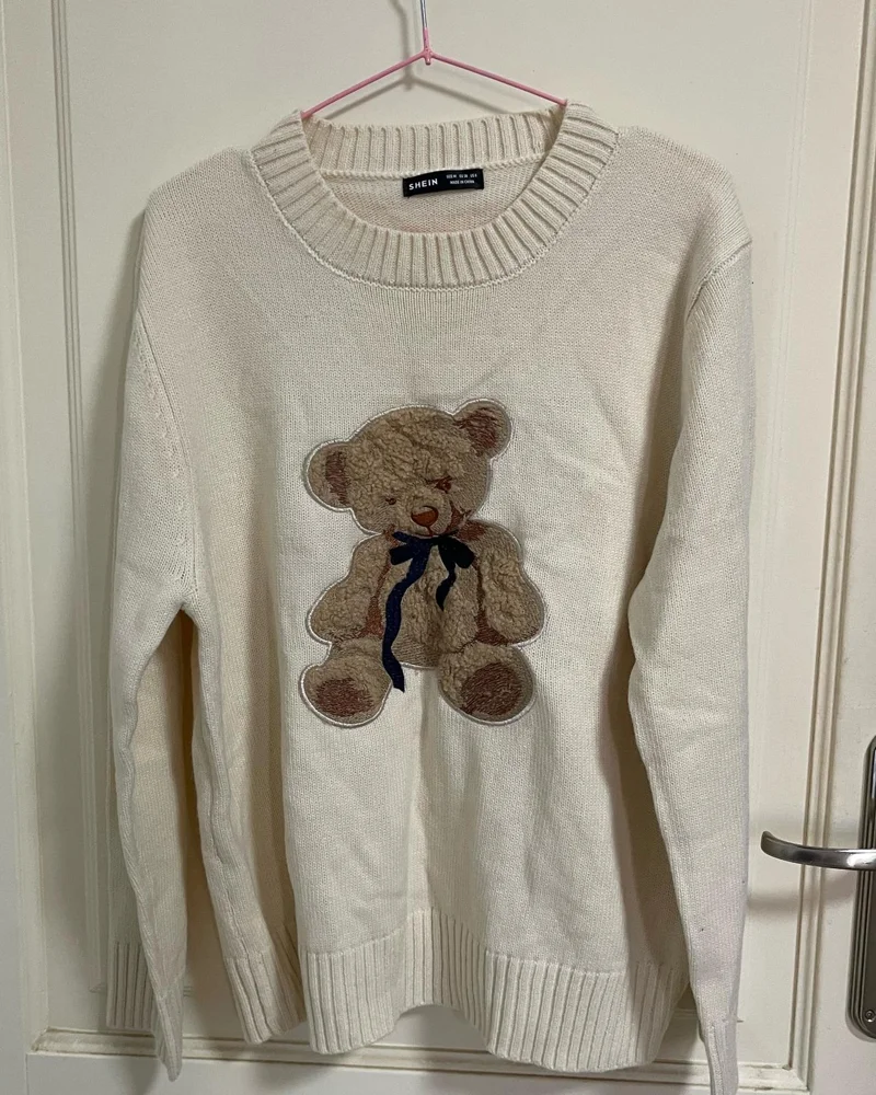 Shein سويترات وبلوفرات
