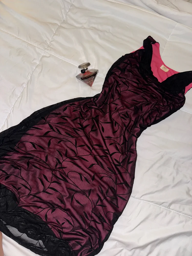 Midi Dresses
