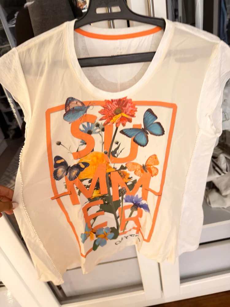 T-shirts