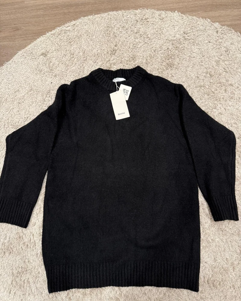 Bershka سويترات وبلوفرات