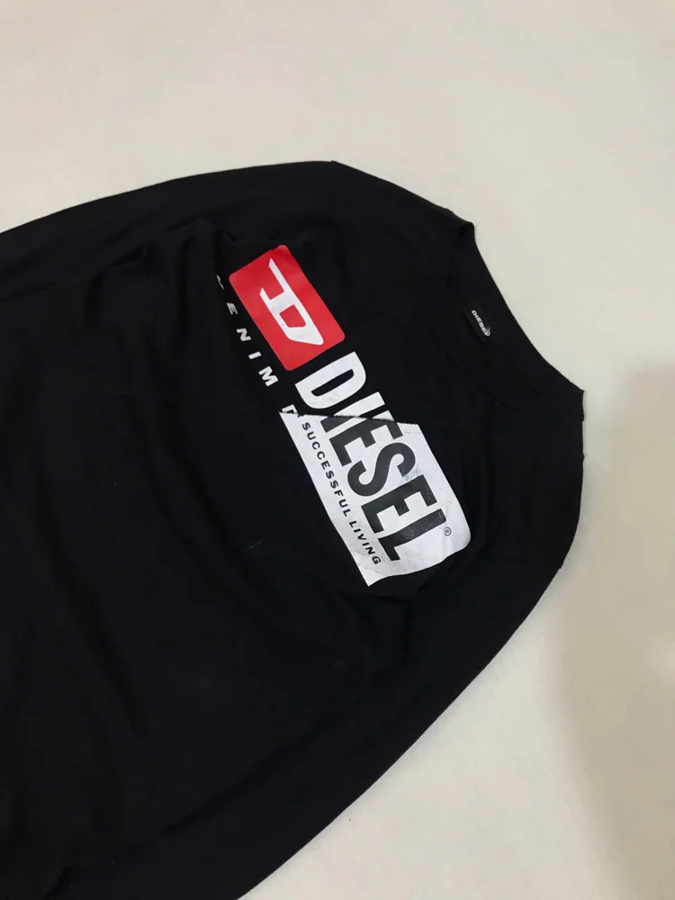 Diesel سويت شيرت، حالة ممتازة، مقاس S، صورة 4