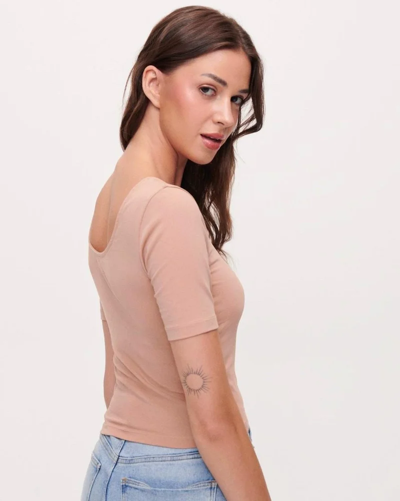 H&M بلوزات