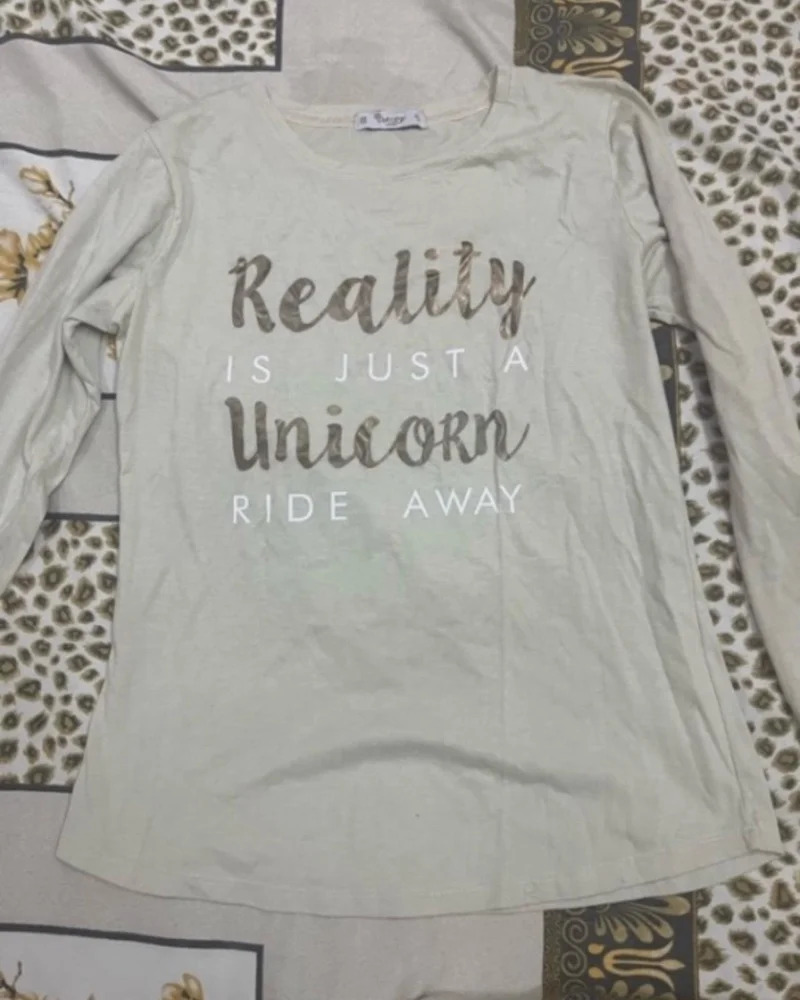 DAISY T-shirts
