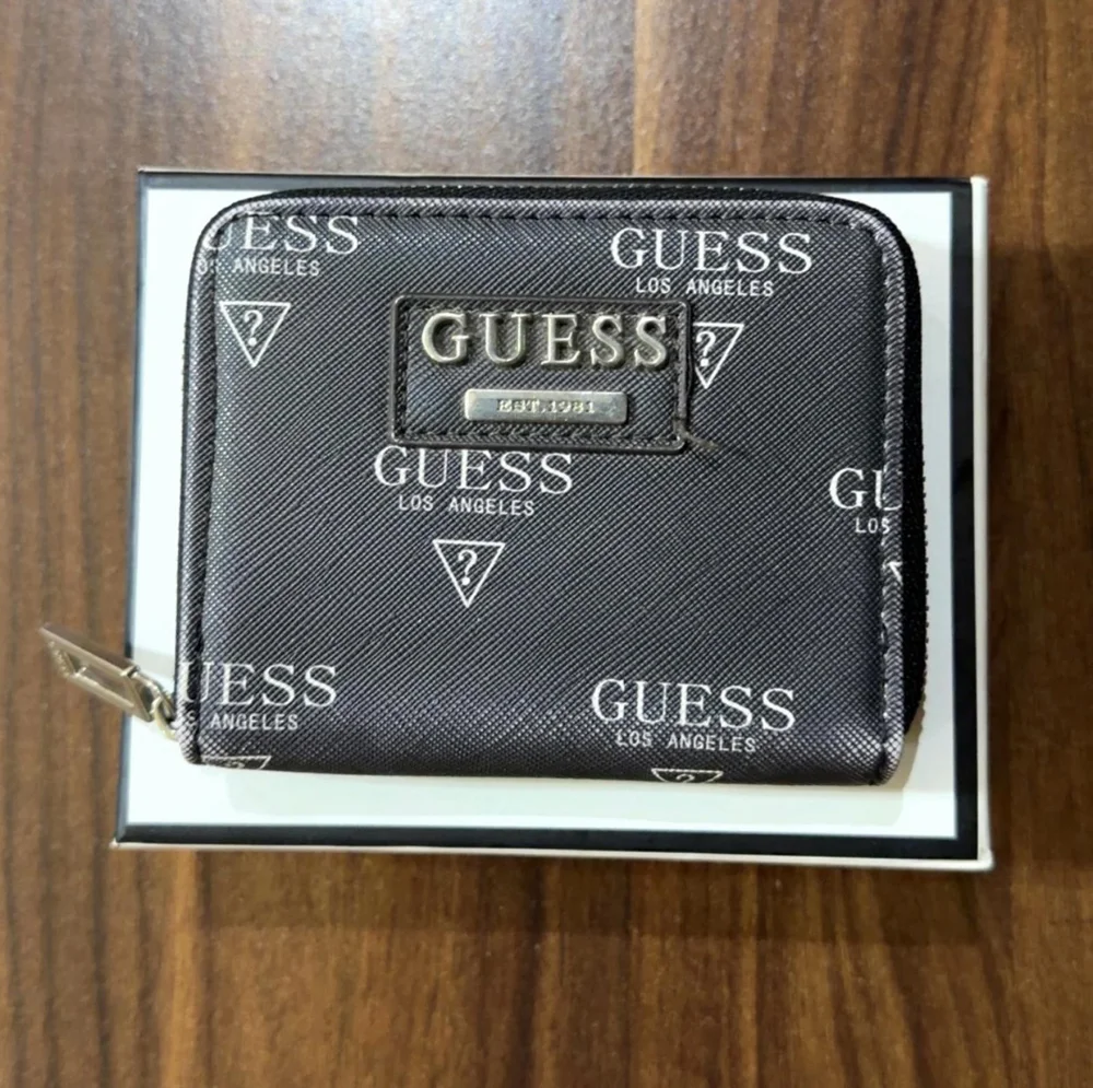 GUESS Wallets & Cardholders, size One size, photo 3