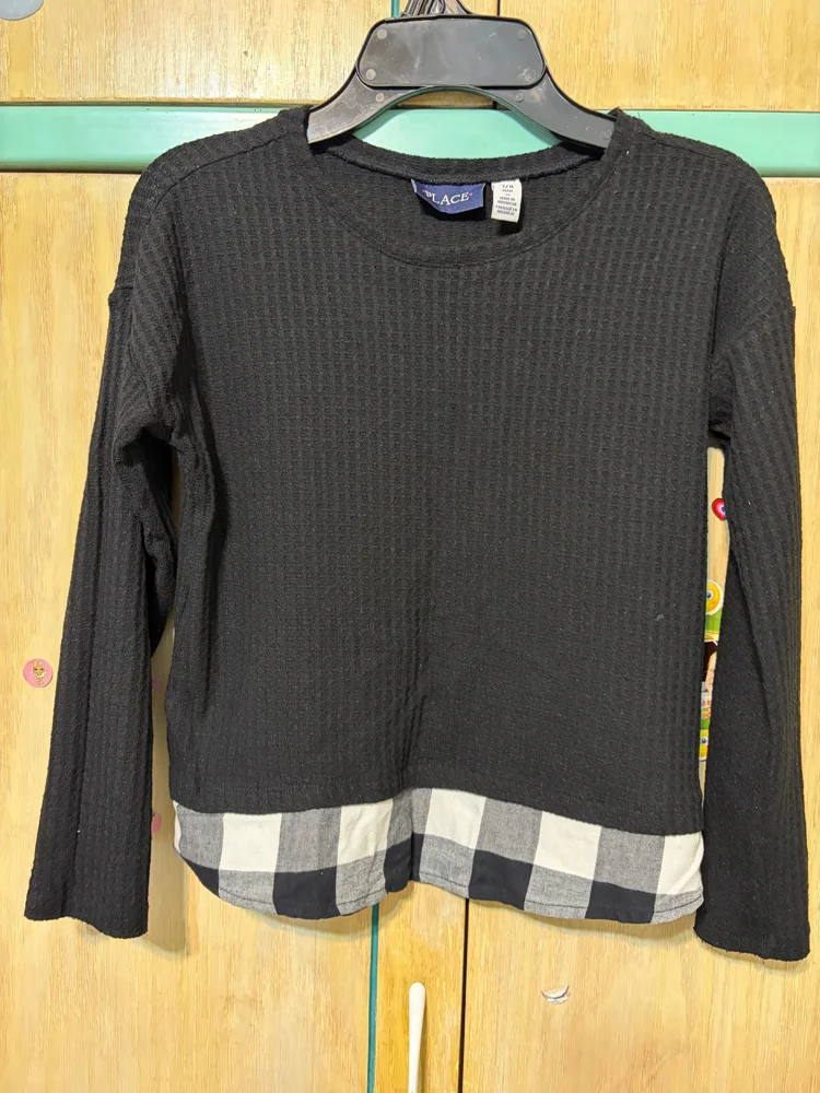 The Children's Place Tops, size 7y