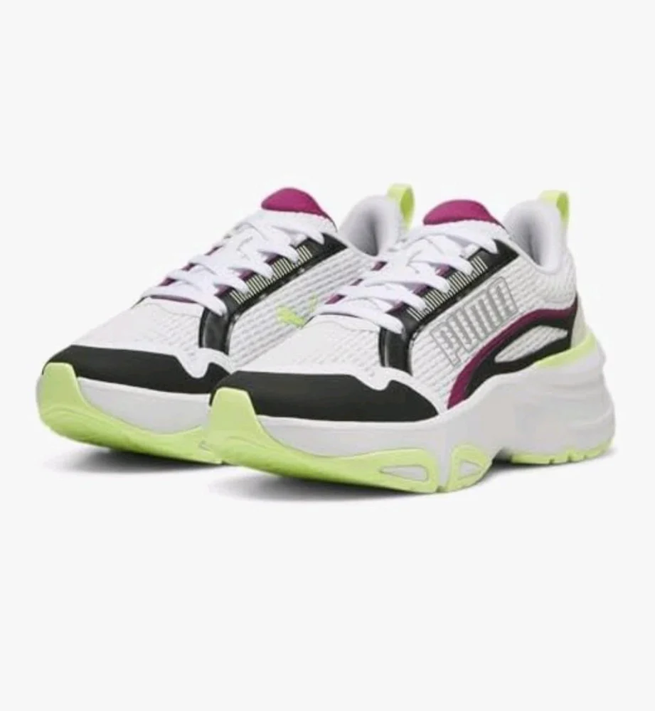 Puma Sneakers