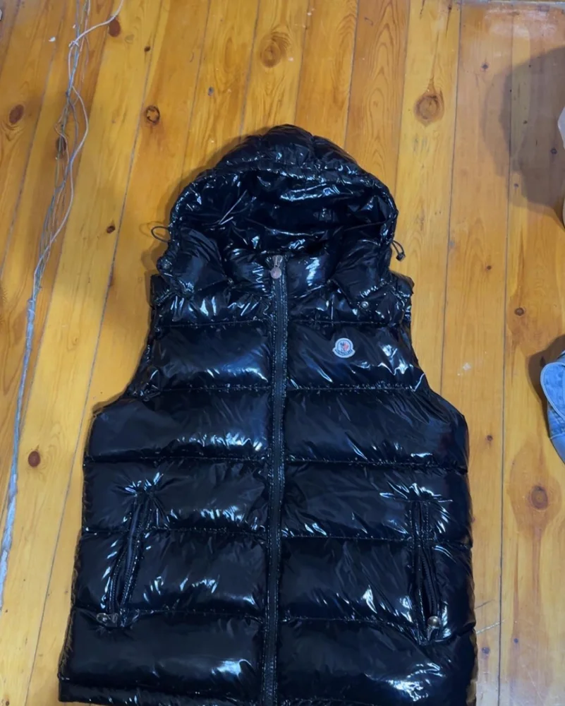 Moncler صديري