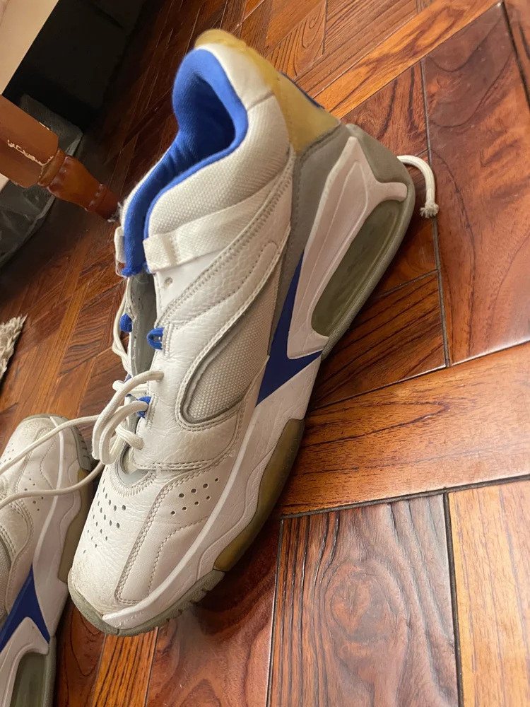 Air Jordan Sneakers, size 44, photo 3