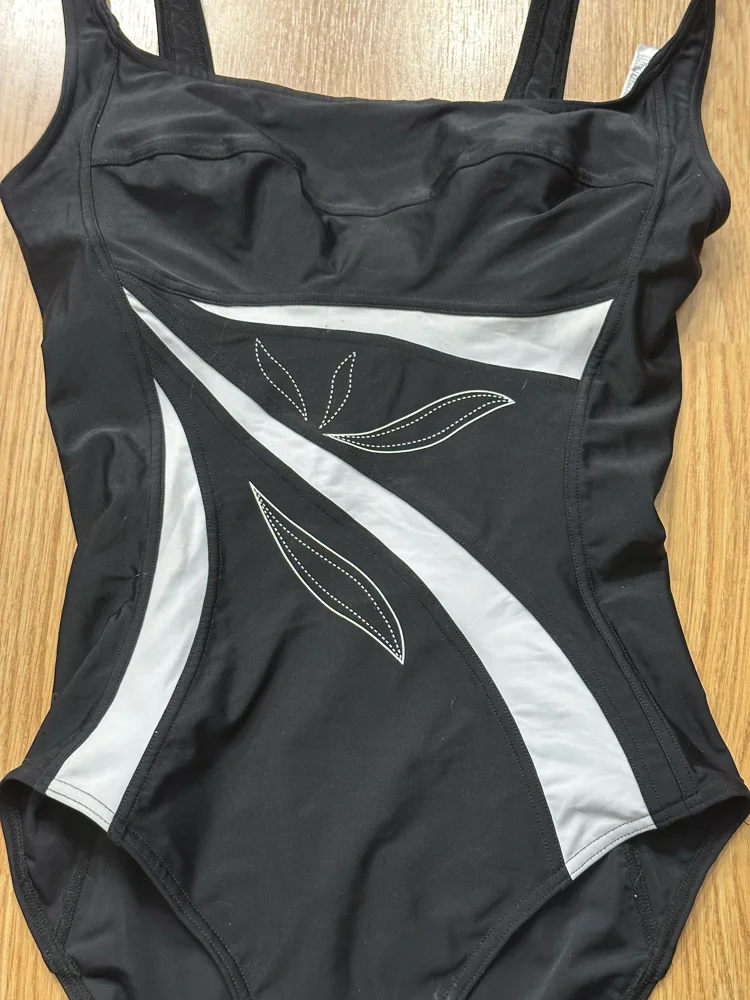One-Piece Swimsuits, size L / 40 / 12, photo 2