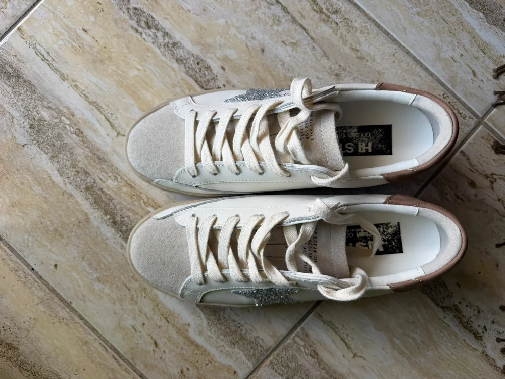 Golden Goose Sneakers, Excellent, size 39, photo 3