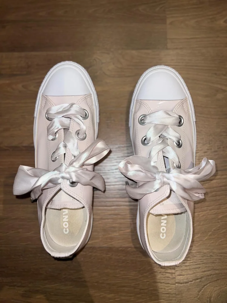 Converse سنيكرز
