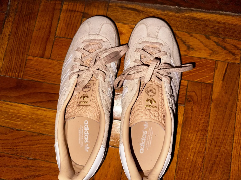 adidas Sneakers, size 38.5, photo 3