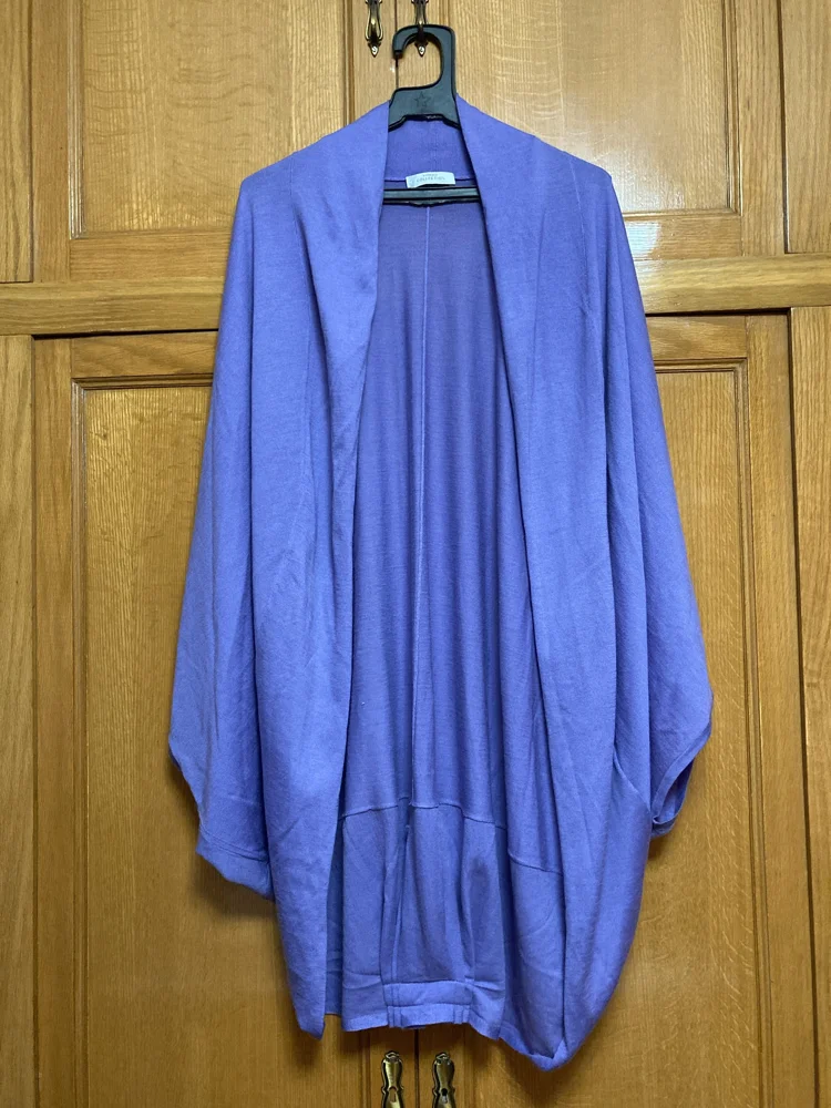 Versace Cardigans, size XXL / 44 / 16
