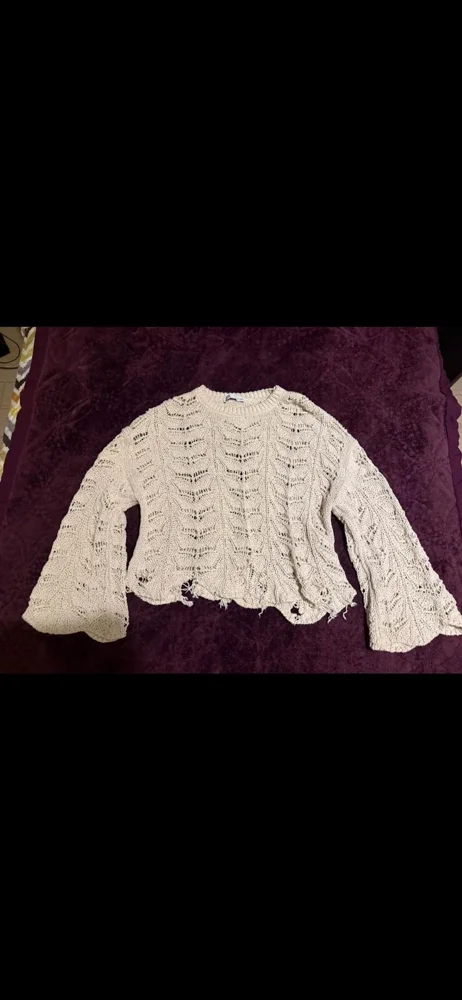 Zara Sweaters & Pullovers