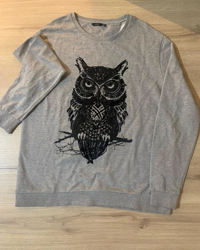 ICONIC Sweaters & Pullovers
