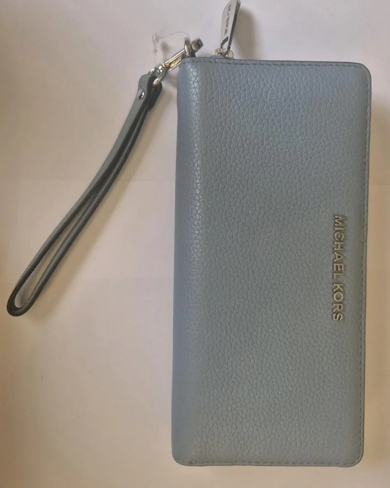 Michael Kors محافظ