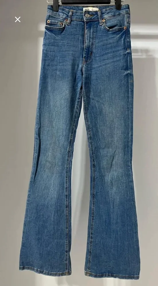 Zara Jeans