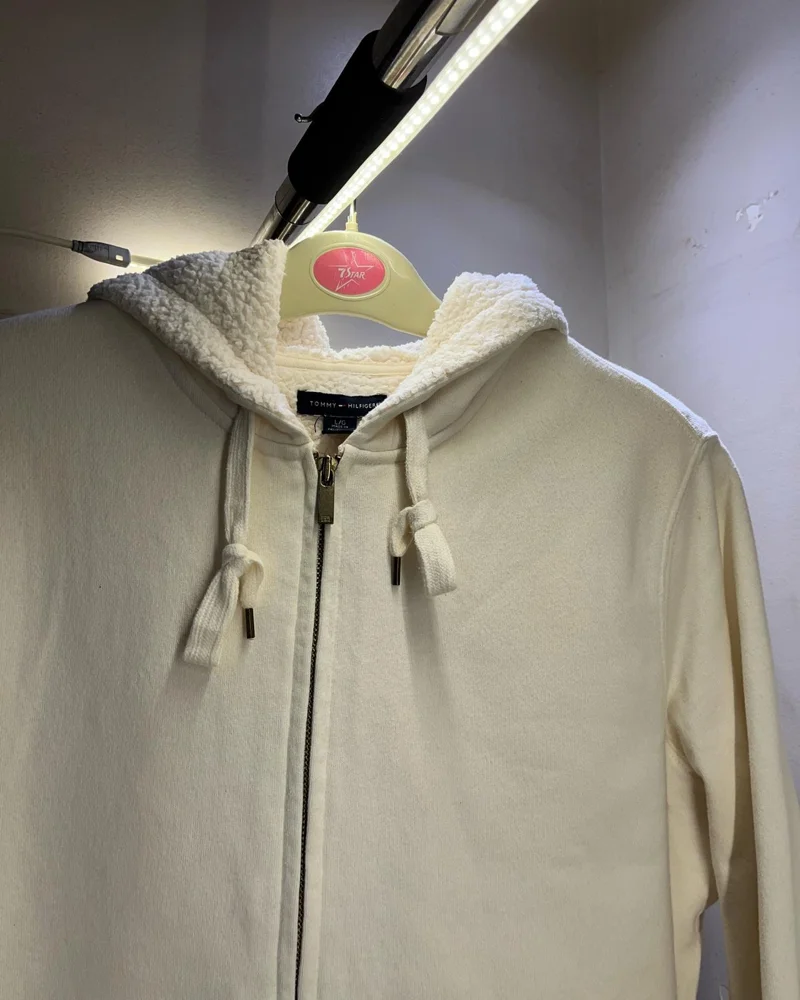 Tommy Hilfiger Sweaters & Pullovers