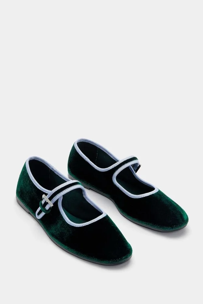 Pull & Bear فلات