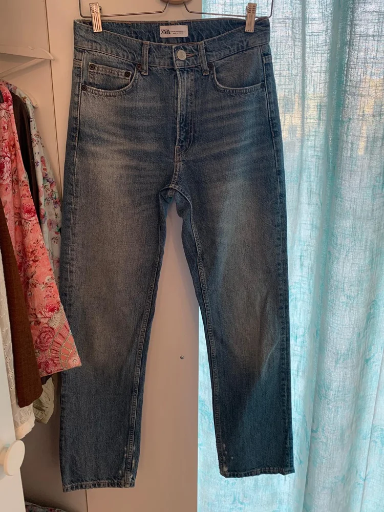 Zara Jeans
