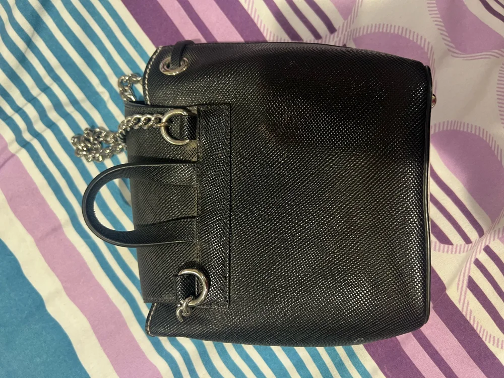 GUESS Handbags, Good, photo 2