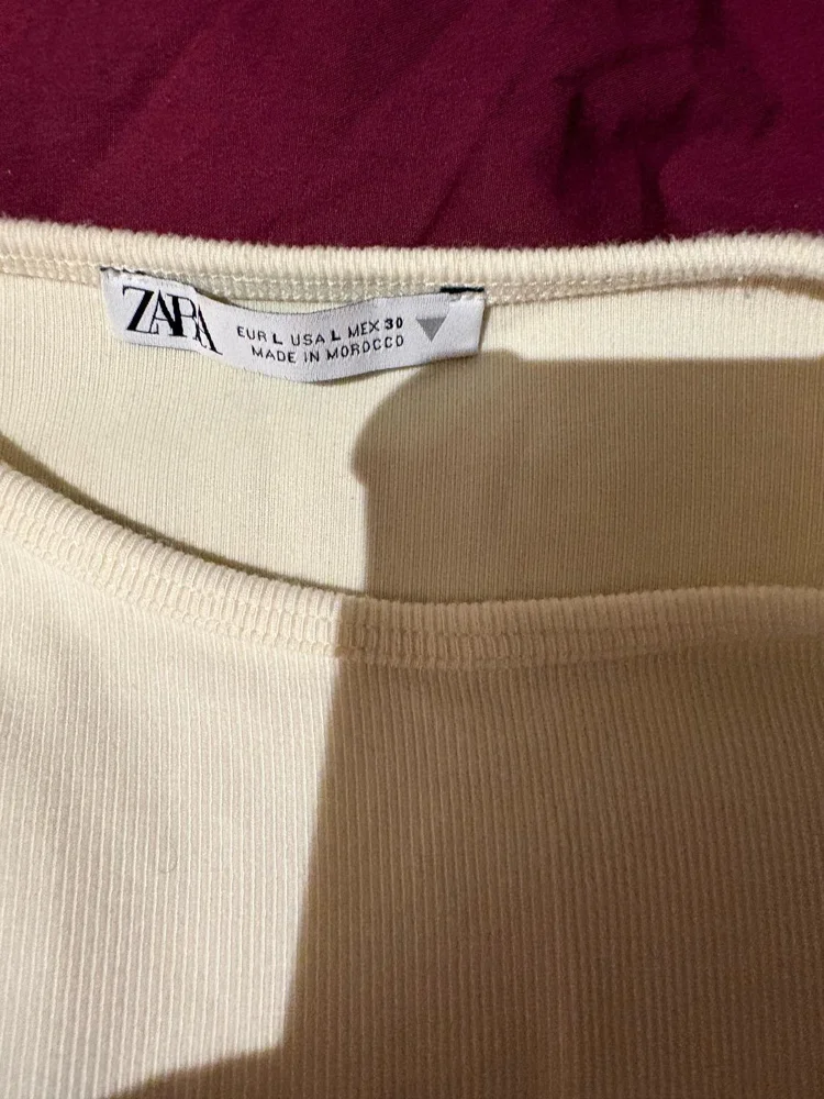 Zara أكمام طويلة