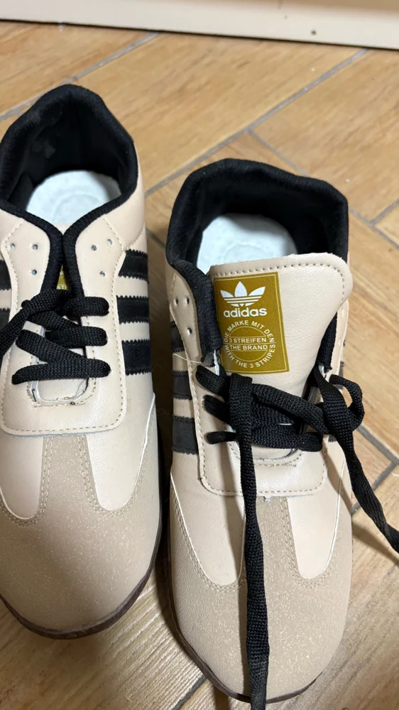 Sneakers, size 39, photo 2