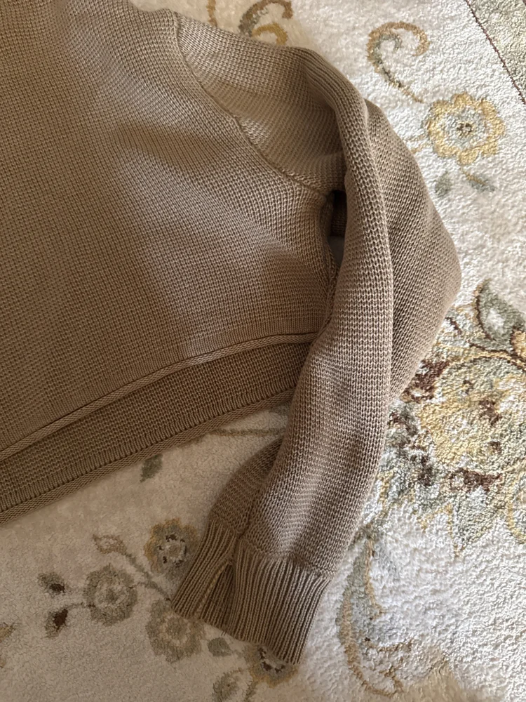 Zara Sweaters & Pullovers
