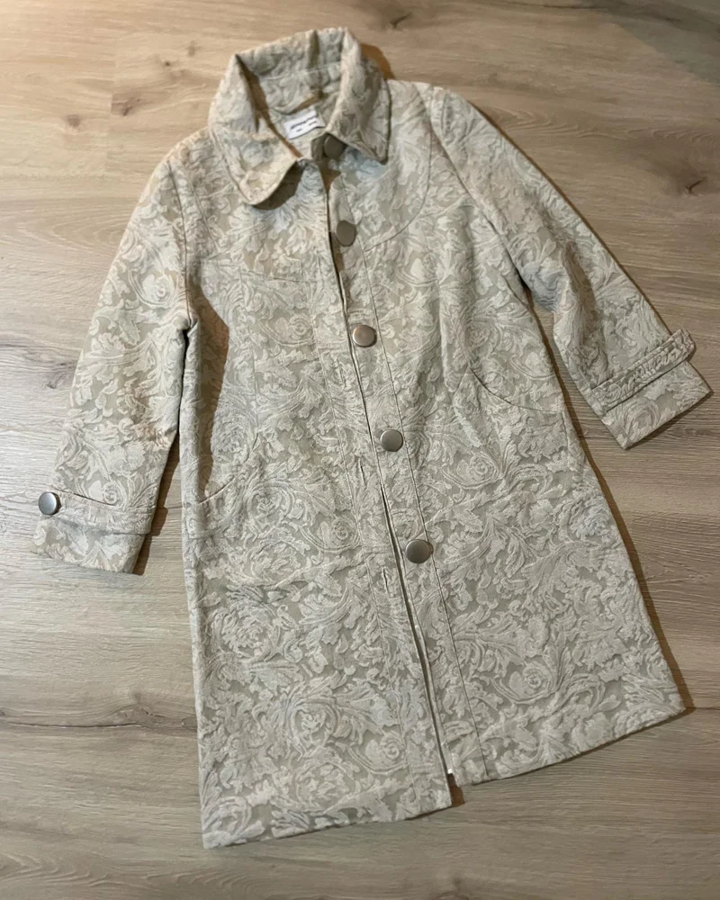 Atmosphere Coats