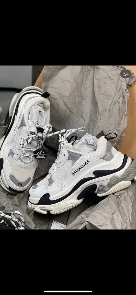 Sneakers, size 40, photo 2