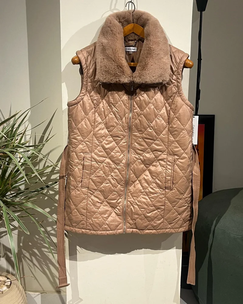 Calvin Klein صديري
