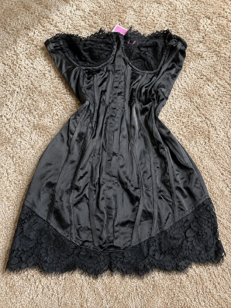 PrettyLittleThing Corsets