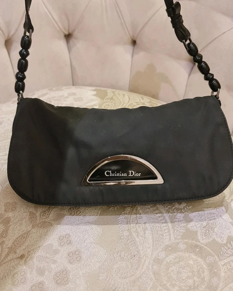 Dior شنط كتف