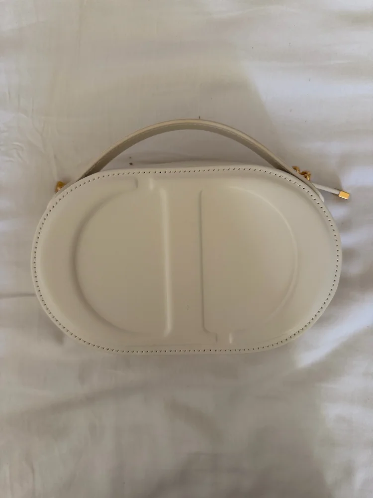 Dior شنط كروس