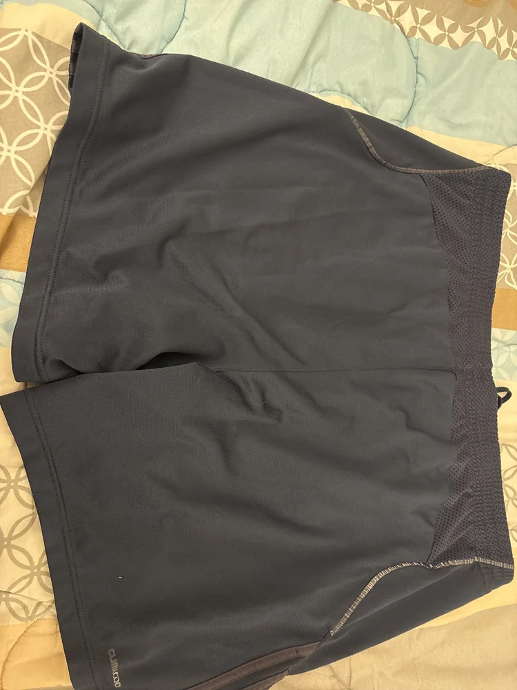 adidas Shorts, size XL, photo 2