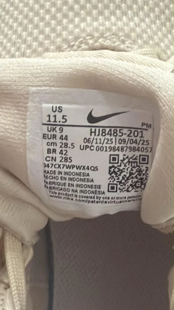 Nike Sneakers, size 42.5, photo 3