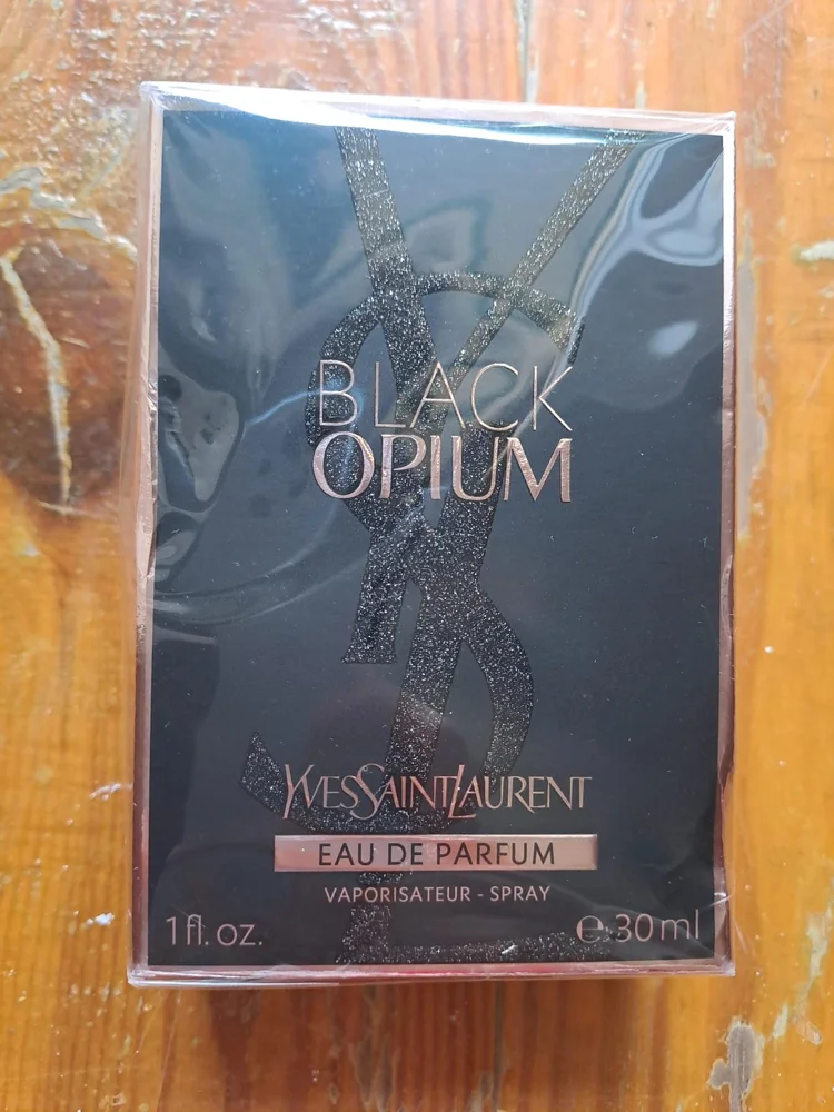 Yves Saint Laurent Perfume