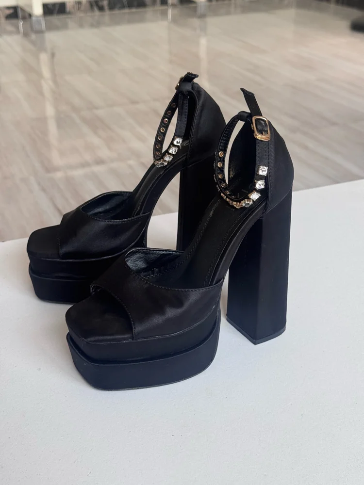 Pixi Block Heels